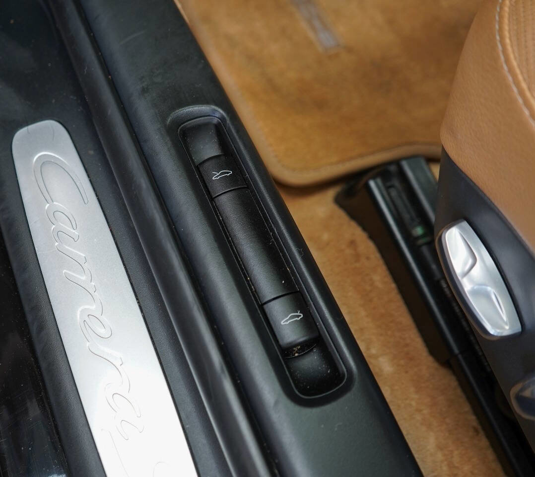 Used 2009 Porsche 911 Carrera S image 66