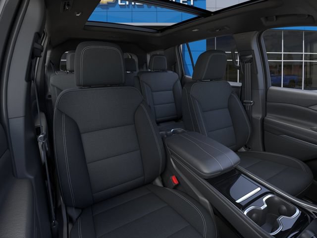 New 2027 Chevrolet Traverse LT w/ Sun and Wheel Package FWD image 16
