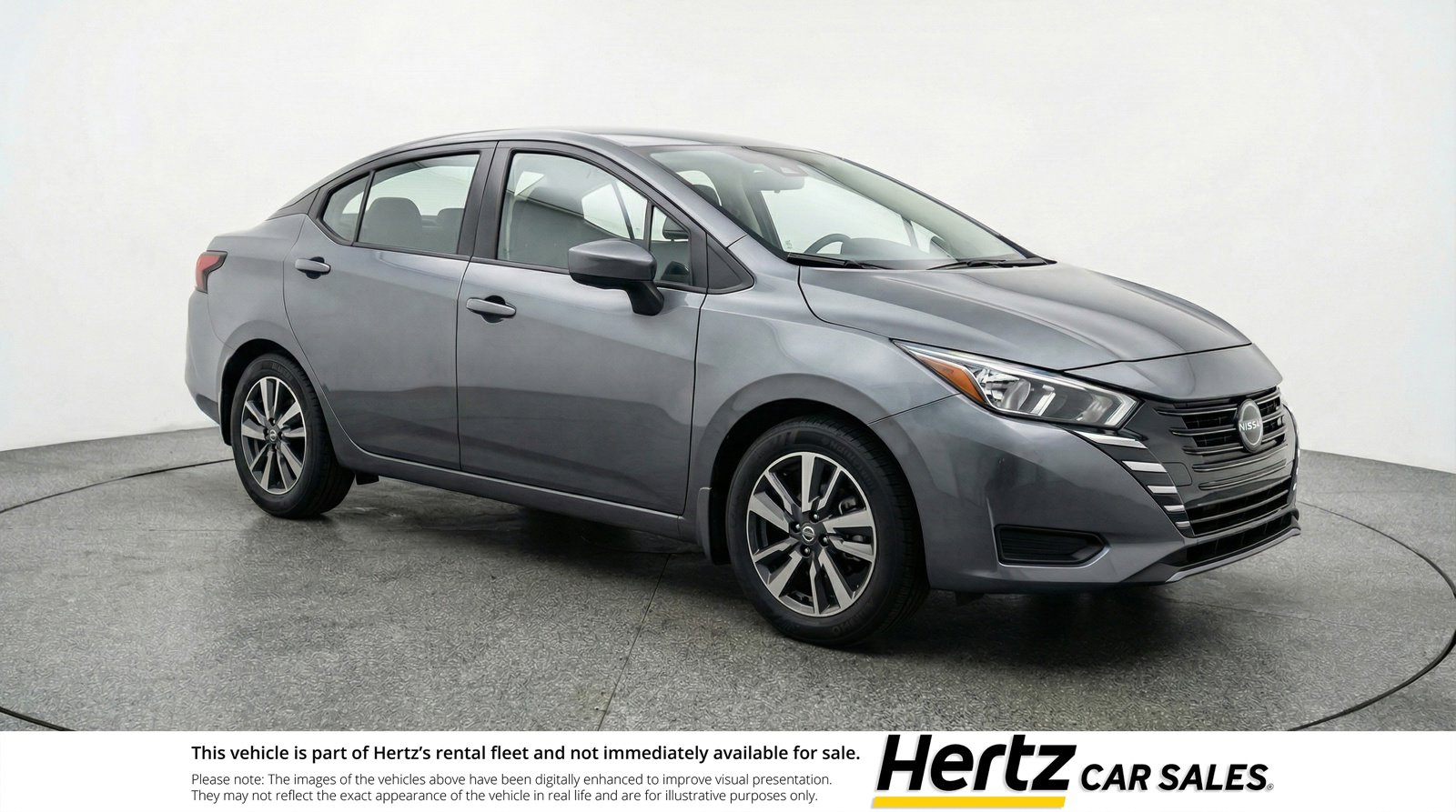 Used 2025 Nissan Versa SV image 1