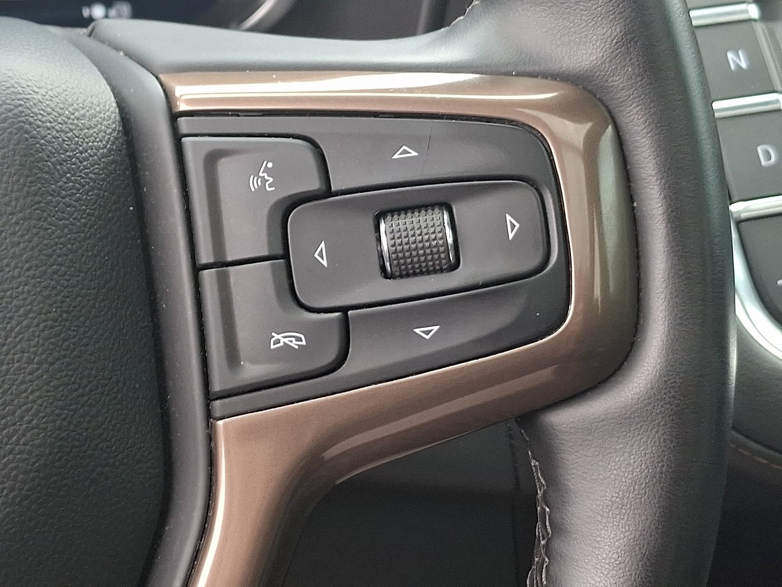 Used 2024 Chevrolet Tahoe High Country w/ Max Trailering Package AWD/4WD image 24