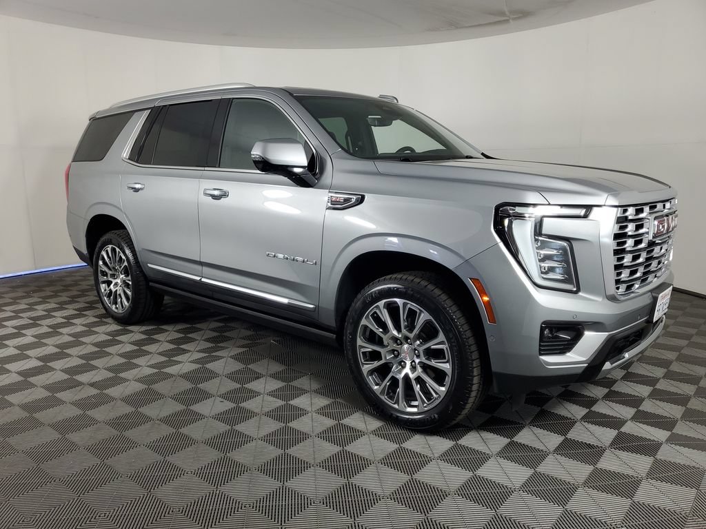 Certified 2025 GMC Yukon Denali w/ Denali Reserve Package AWD/4WD image 2
