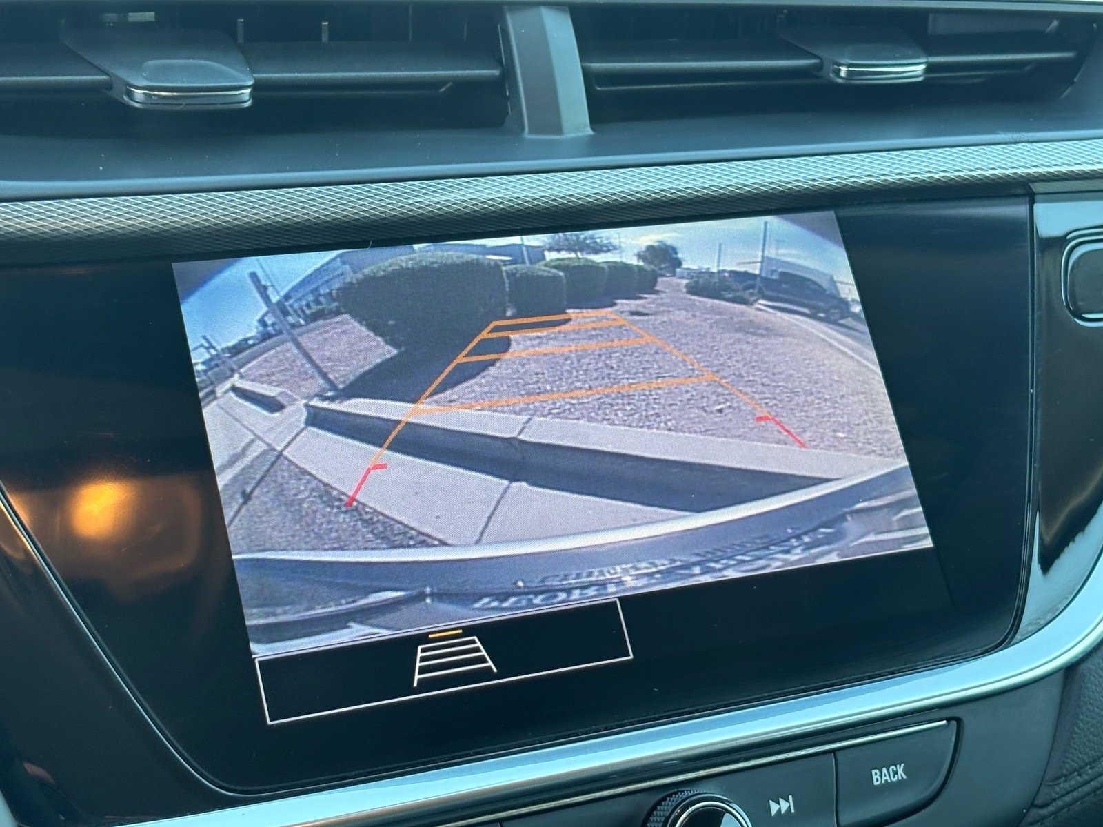 Used 2022 Buick Encore GX Select FWD image 22