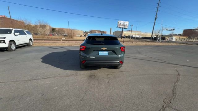 Certified 2025 Chevrolet Trax LS image 7