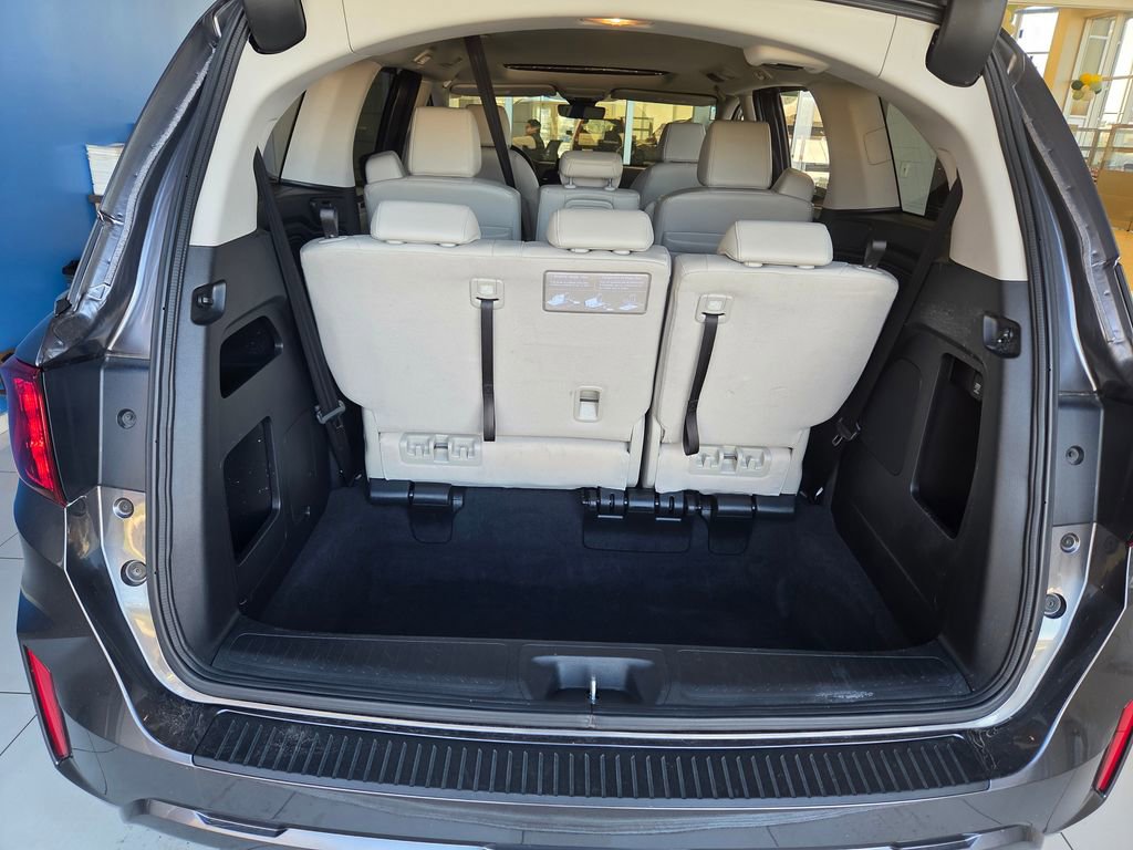 Certified 2025 Honda Odyssey EX-L image 9