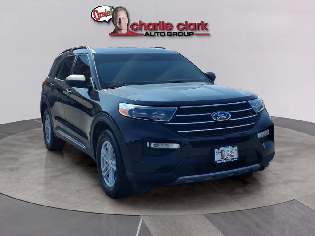 Used 2023 Ford Explorer XLT w/ Equipment Group 202A RWD image 8