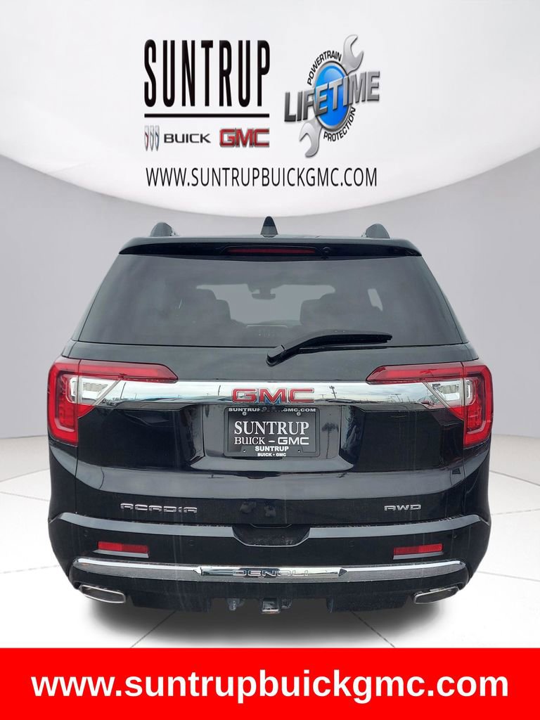 Used 2021 GMC Acadia Denali w/ Denali Ultimate Package image 2