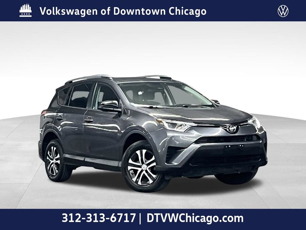 Used 2017 Toyota RAV4 LE image 1
