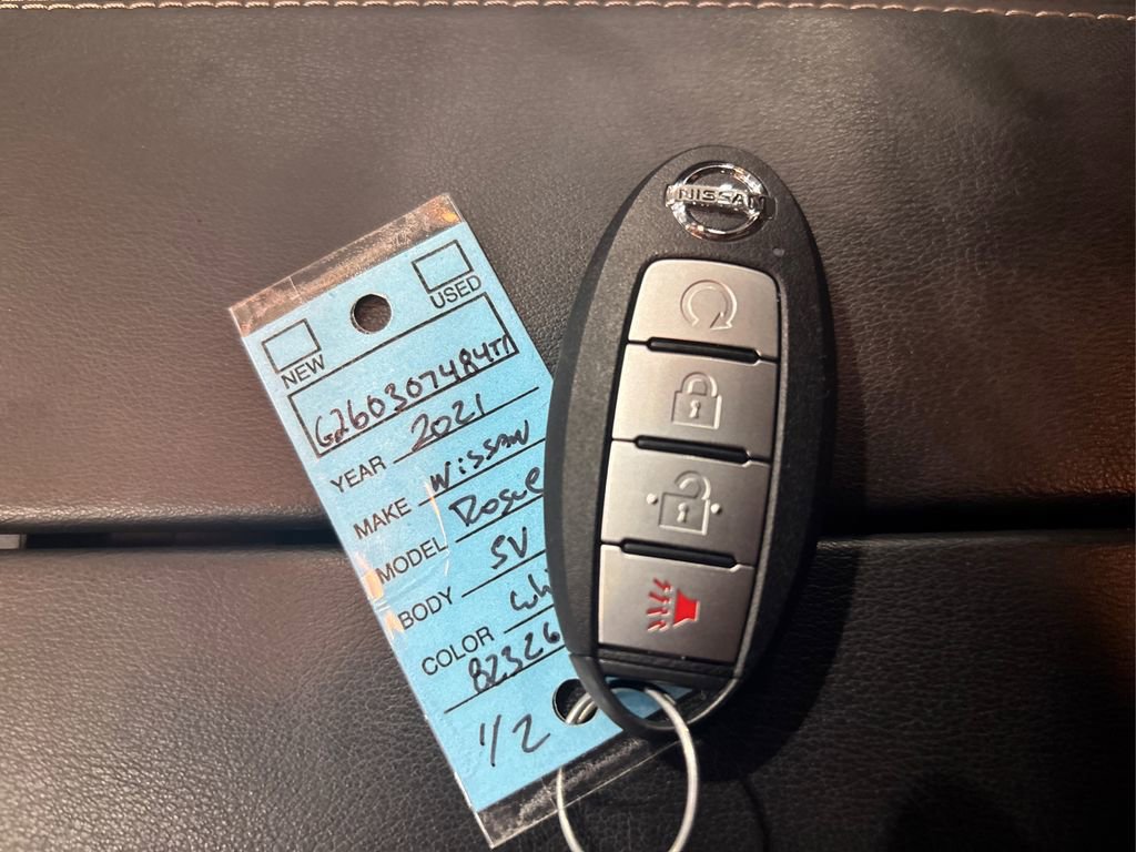 Used 2021 Nissan Rogue SV image 37