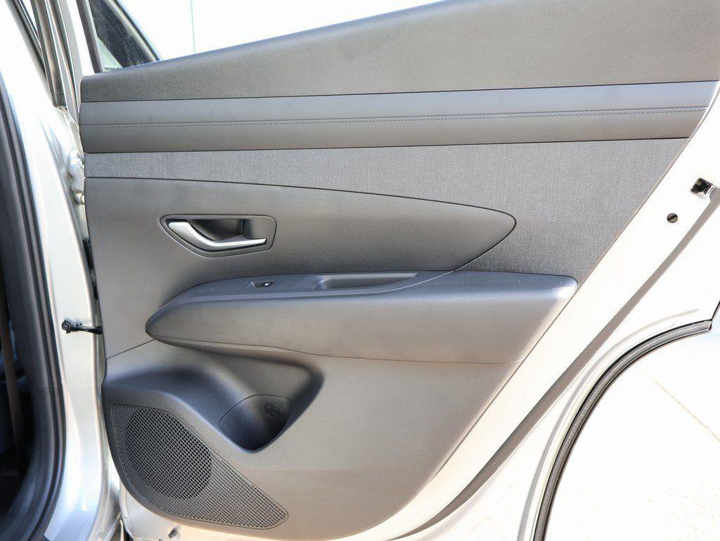 New 2026 Hyundai Tucson XRT image 12