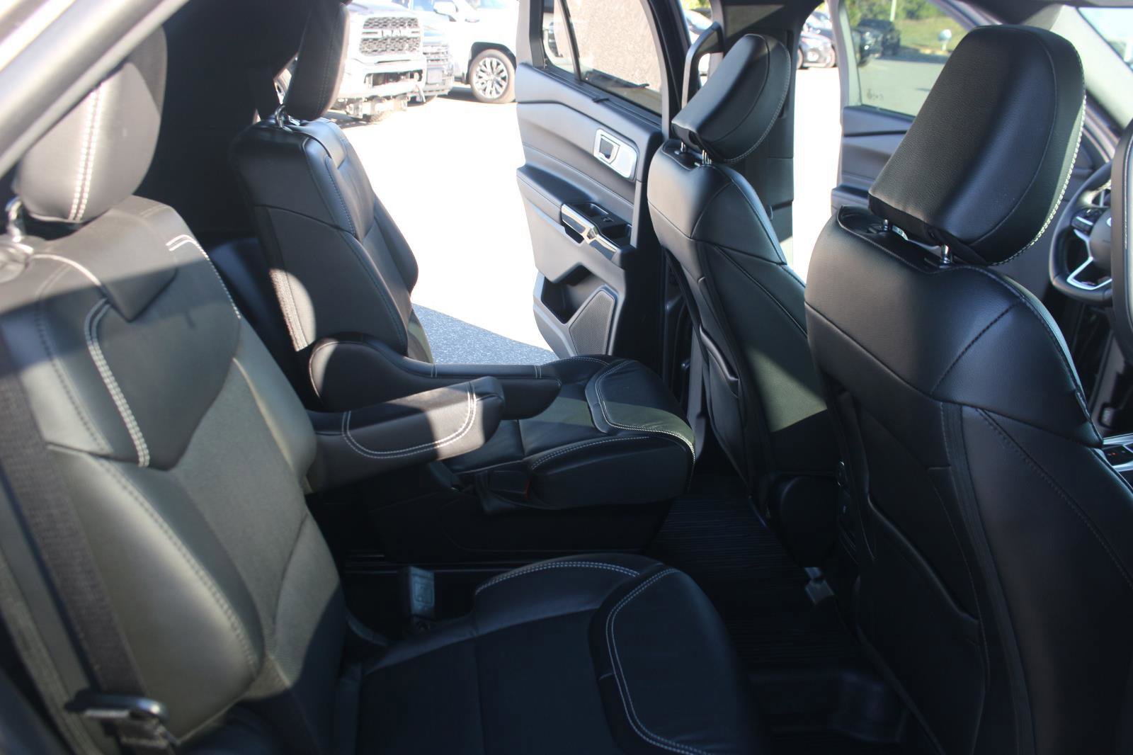 Used 2022 Ford Explorer ST w/ Equipment Group 401A image 37