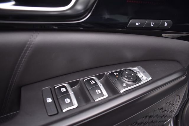 Certified 2025 Kia Carnival SX Prestige image 24