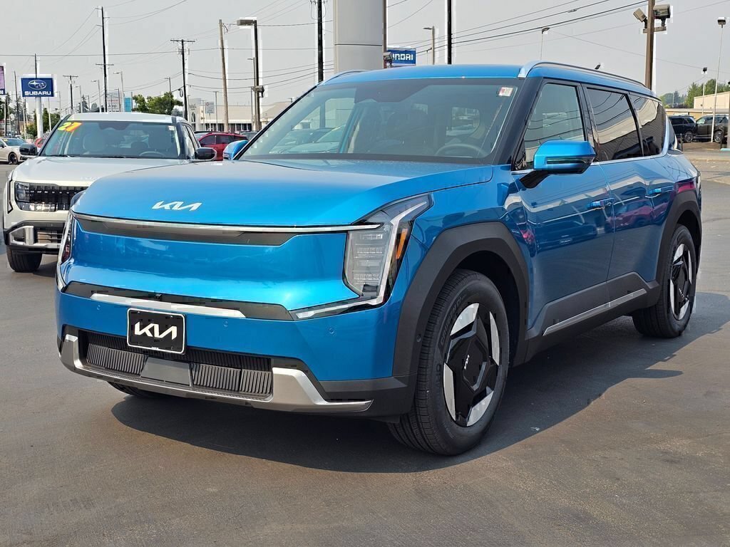 New 2026 Kia EV9 Wind AWD/4WD image 1