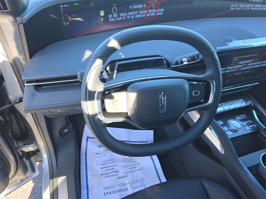 New 2025 Lincoln Nautilus Premier w/ Equipment Group 102A image 20