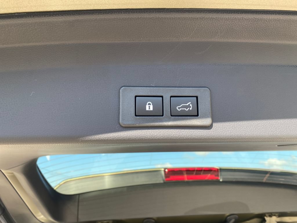 New 2026 Subaru Ascent Limited AWD/4WD image 18