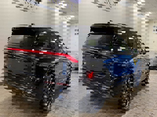 New 2026 Lincoln Nautilus Reserve w/ Jet Appearance Package image 7