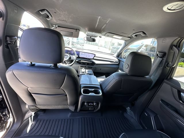 Certified 2025 Buick Enclave Sport Touring w/ Power Package FWD image 29