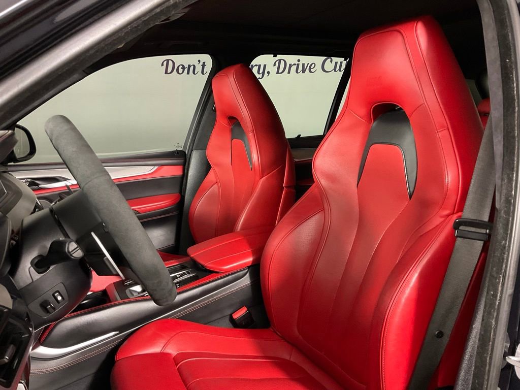 Used 2018 BMW X5 M image 14