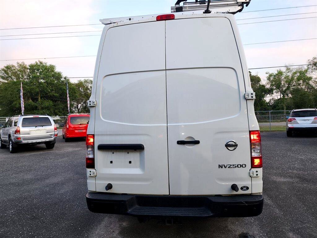 Used 2019 Nissan NV 2500 SV w/ Navigation Package image 11