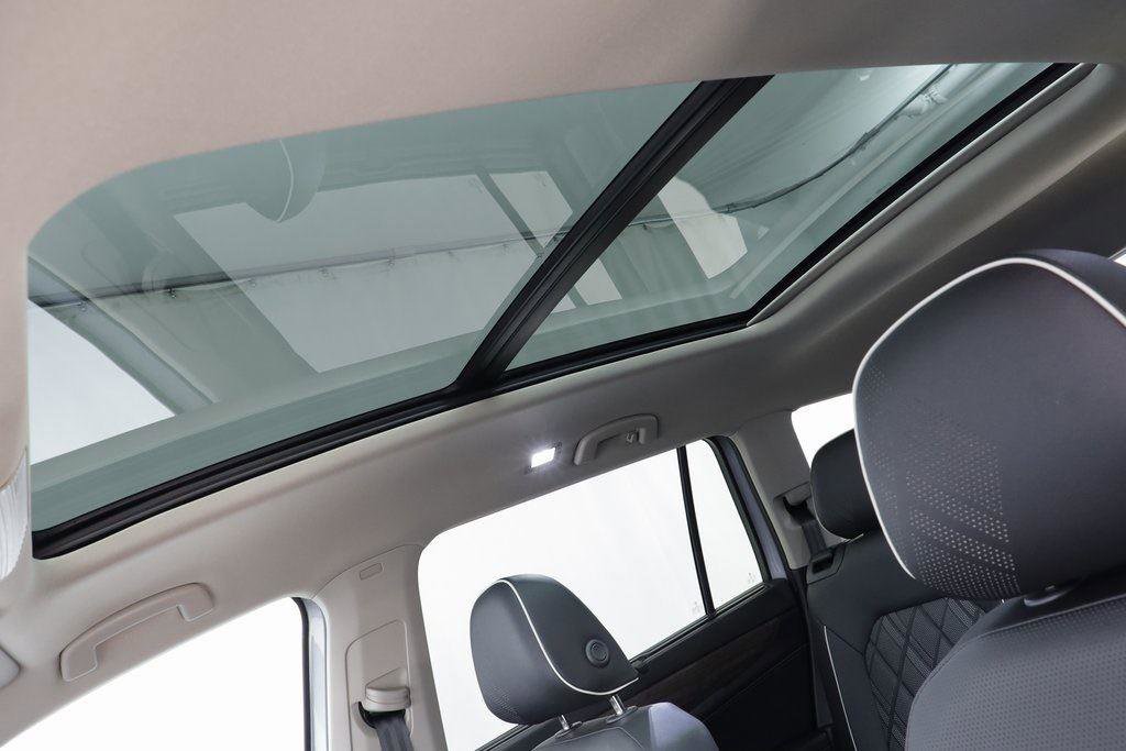 New 2026 Volkswagen Atlas SEL Premium R-Line image 14