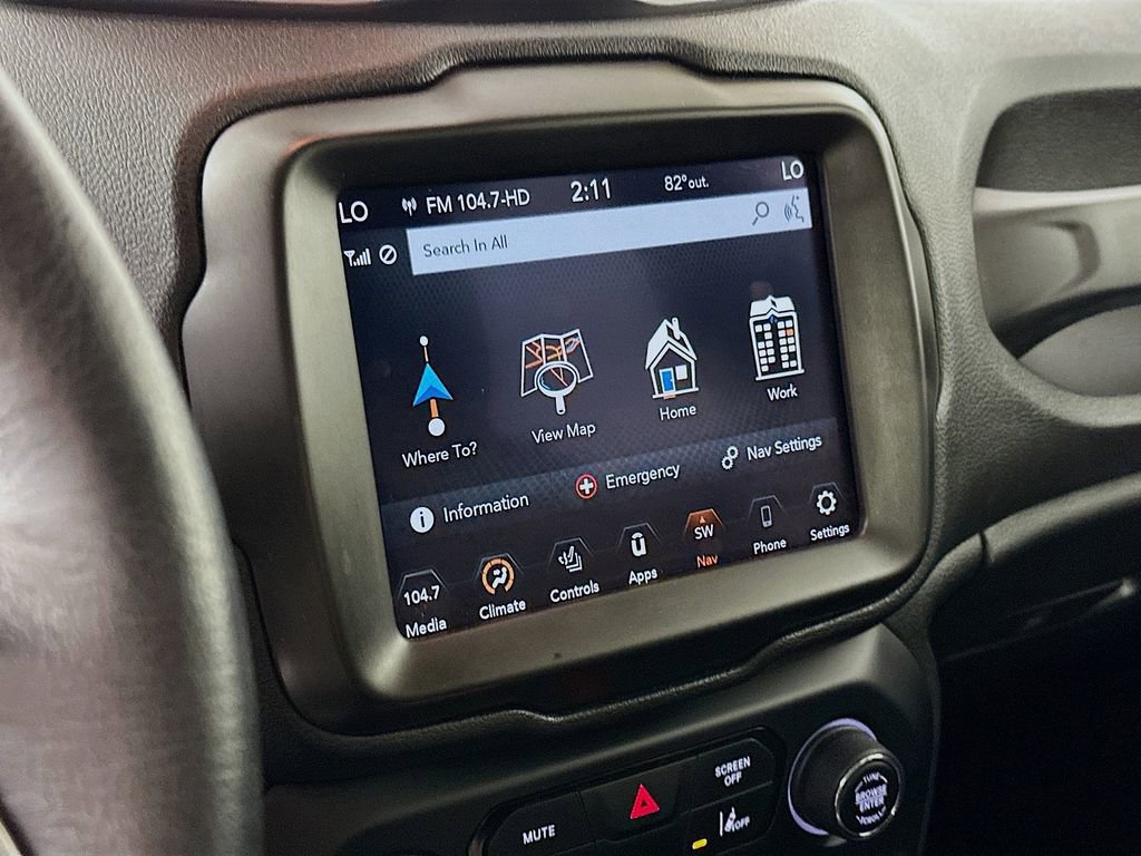 Used 2021 Jeep Renegade Limited image 18