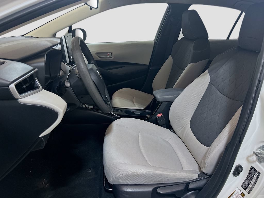 Used 2020 Toyota Corolla LE FWD image 17
