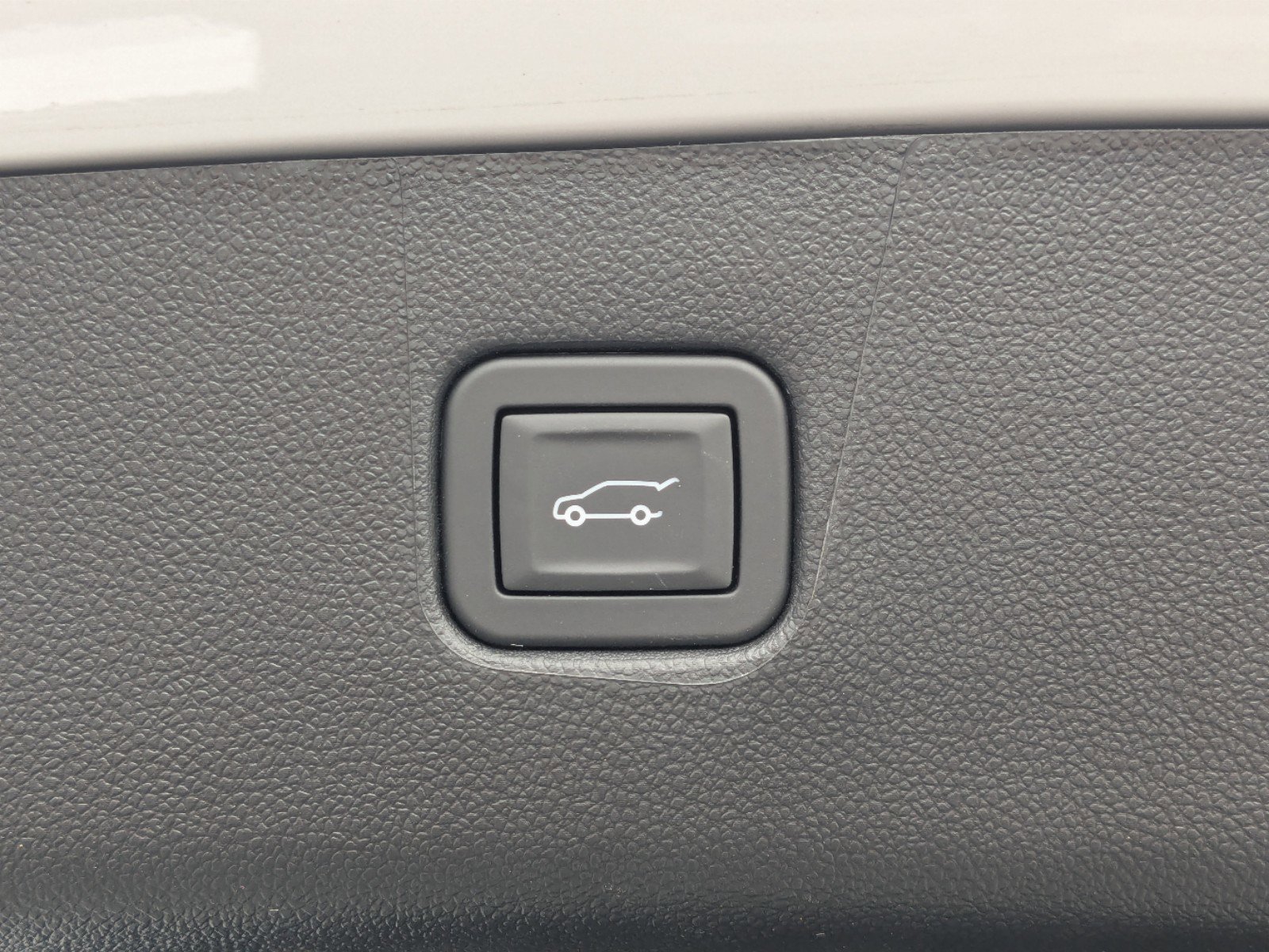 New 2025 Chevrolet Blazer RS w/ Driver Confidence II Package image 22