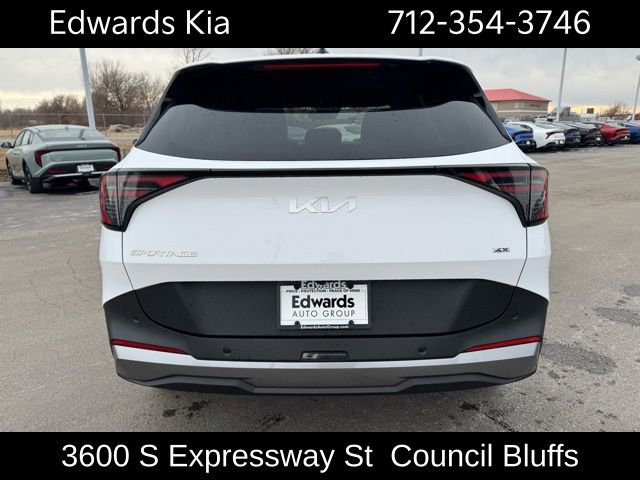 New 2026 Kia Sportage LX image 11