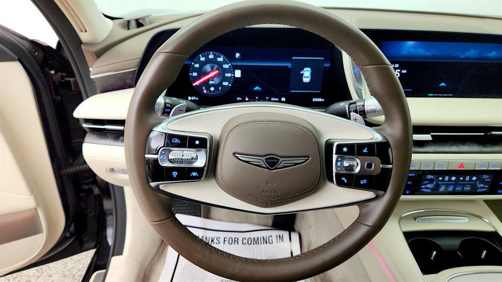 Used 2025 Genesis G90 3.5T AWD/4WD image 14
