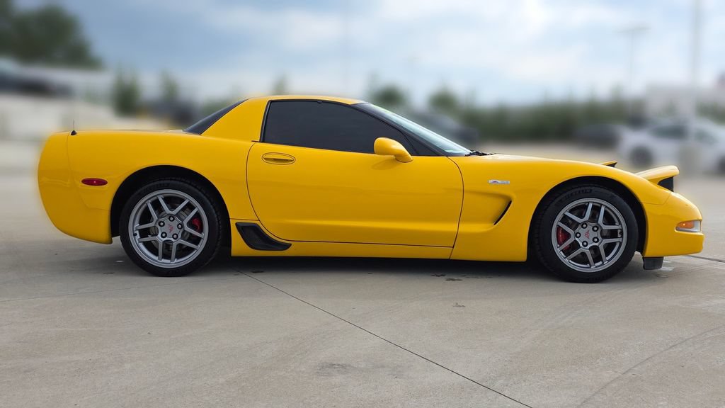 Used 2003 Chevrolet Corvette Z06 w/ Memory Package, 3 Drivers RWD image 6