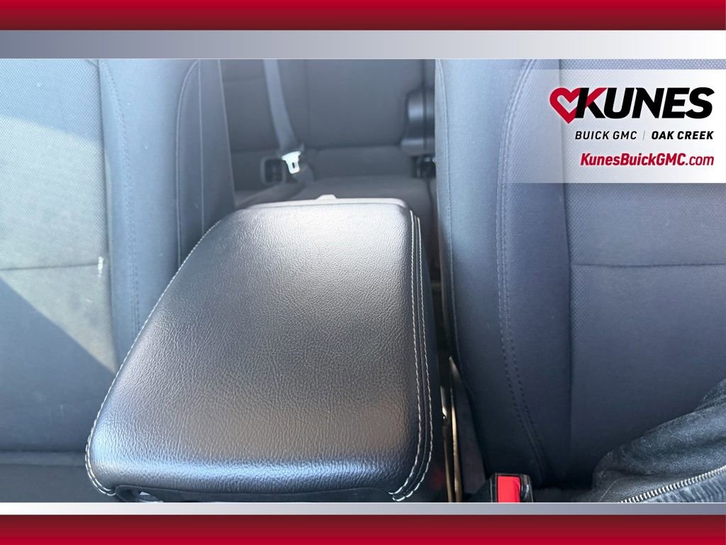 Used 2023 Jeep Gladiator Overland image 17