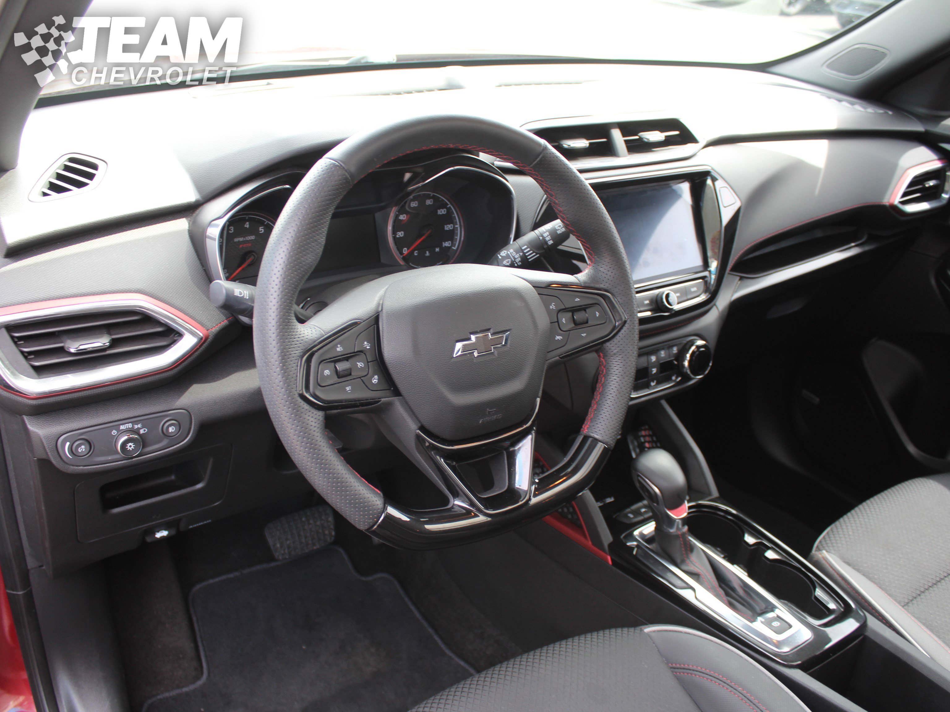 Used 2023 Chevrolet TrailBlazer RS w/ Sun and Liftgate Package image 13