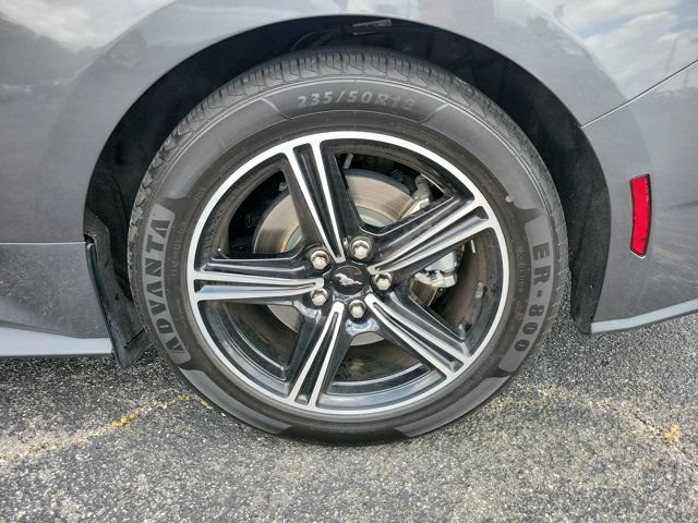 Used 2025 Ford Mustang Premium RWD image 22