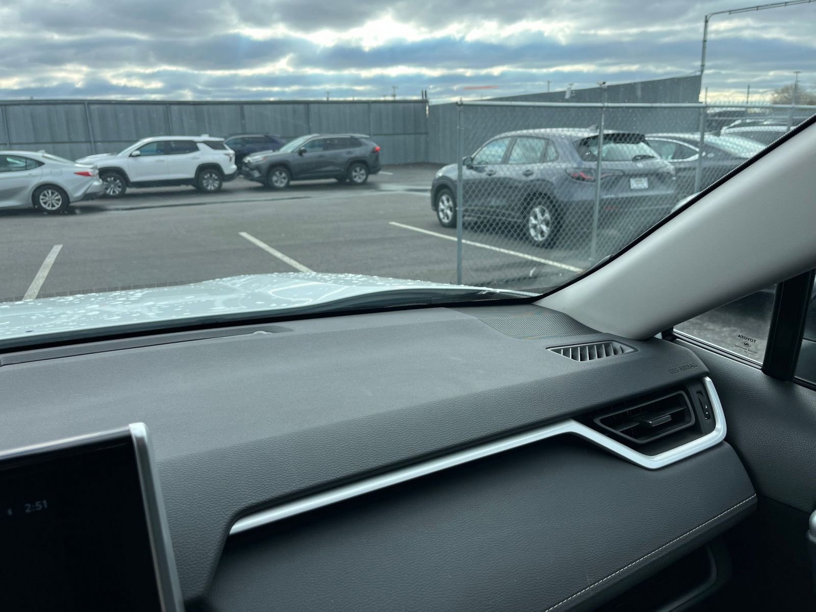 Used 2025 Toyota RAV4 LE image 34