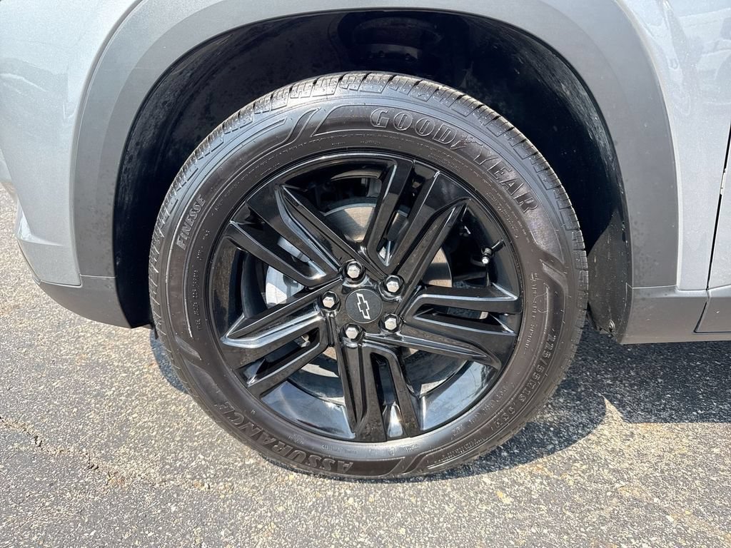 Used 2025 Chevrolet Trax ACTIV w/ Sunroof Package FWD image 10