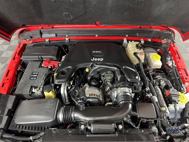 Used 2018 Jeep Wrangler Unlimited Sport S image 2