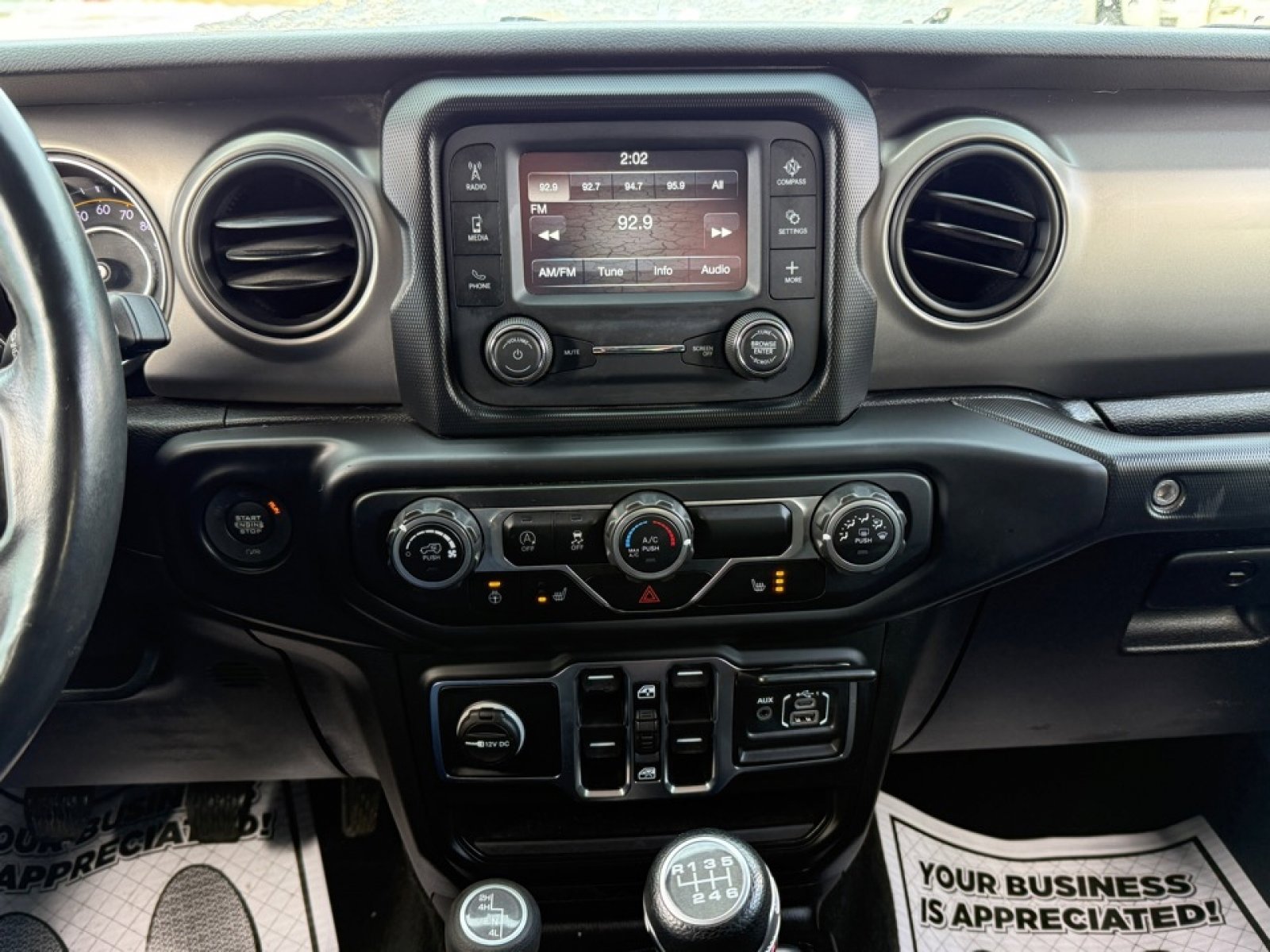 Used 2019 Jeep Wrangler Unlimited Sport w/ Cold Weather Group image 17