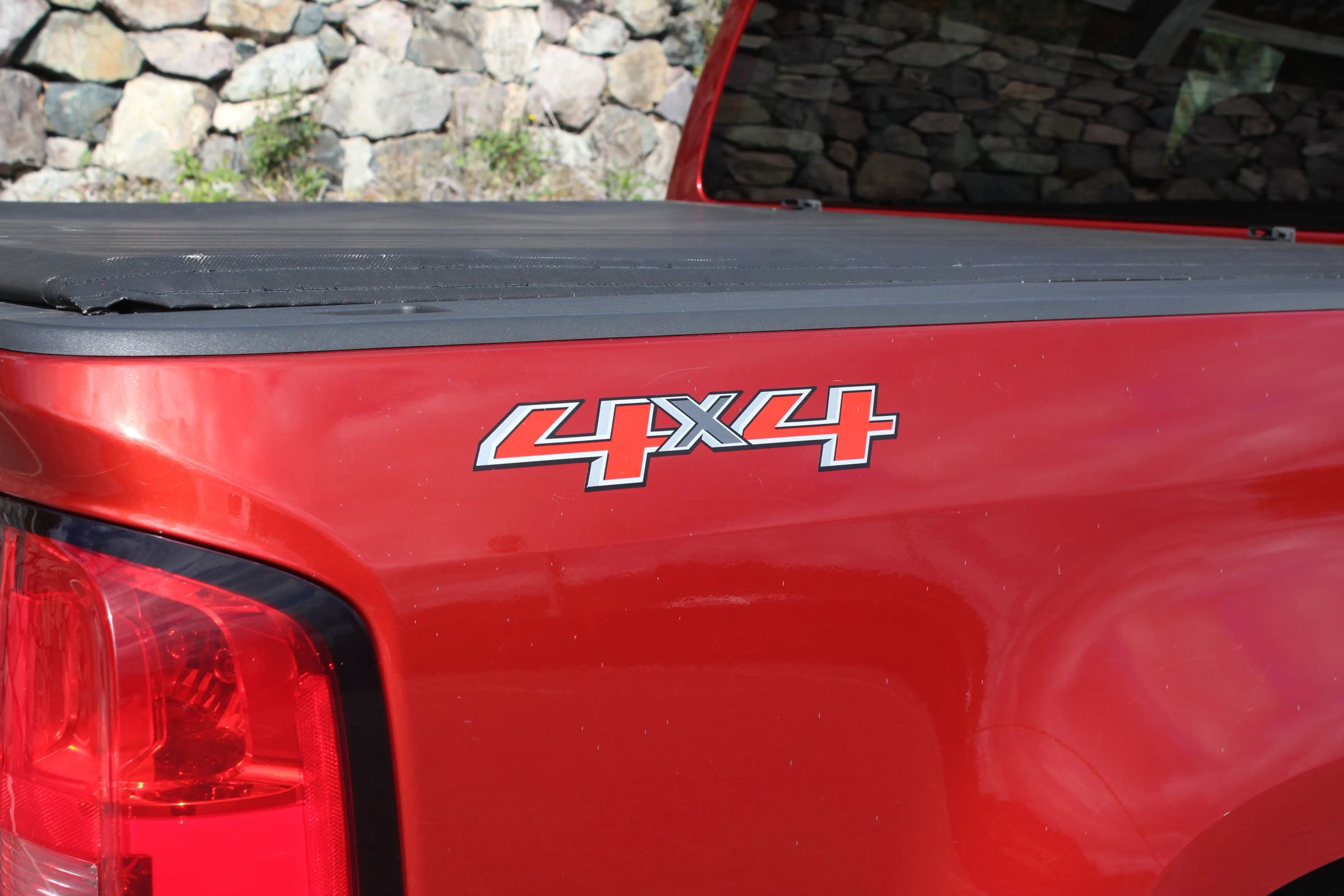 Used 2015 Chevrolet Colorado LT w/ Luxury Package image 37