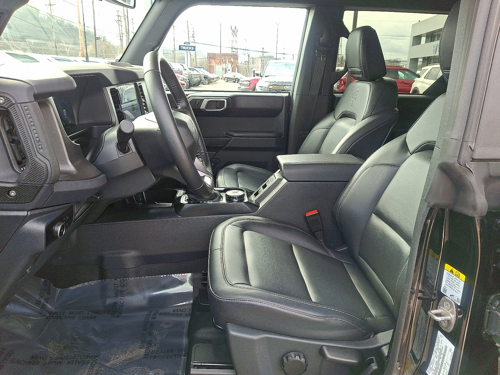 Certified 2025 Ford Bronco Badlands image 13