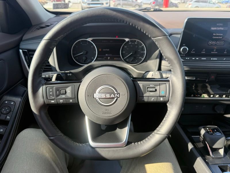 Used 2022 Nissan Rogue SV w/ SV Premium Package image 23