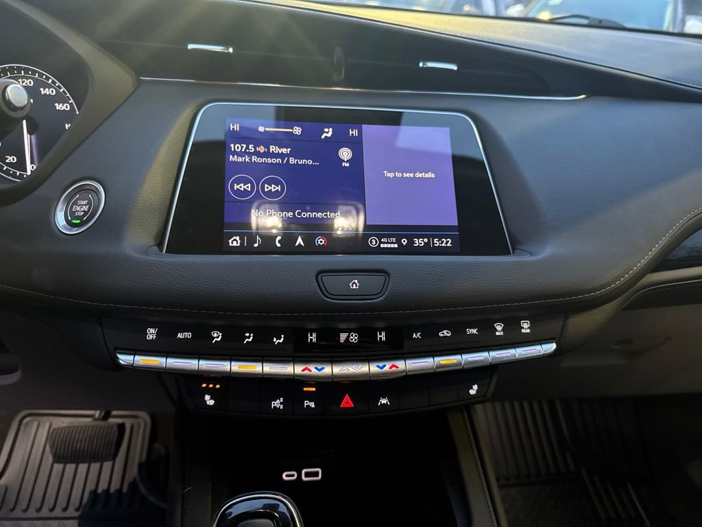 Used 2022 Cadillac XT4 Premium Luxury w/ Enhanced Visibility Package image 20