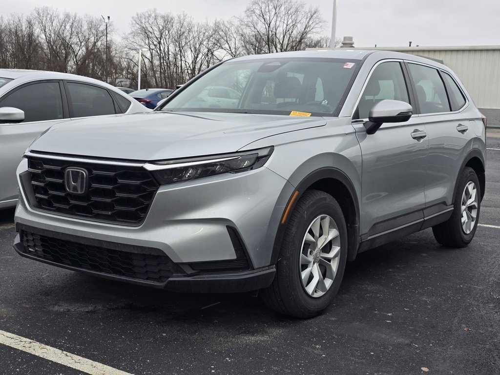 Used 2024 Honda CR-V LX image 3