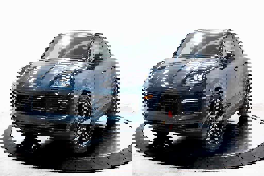 Certified 2025 Porsche Cayenne S
