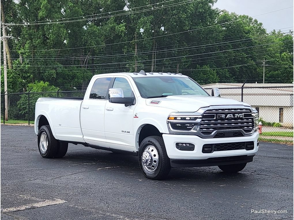 New 2026 RAM 3500 Longhorn AWD/4WD image 9