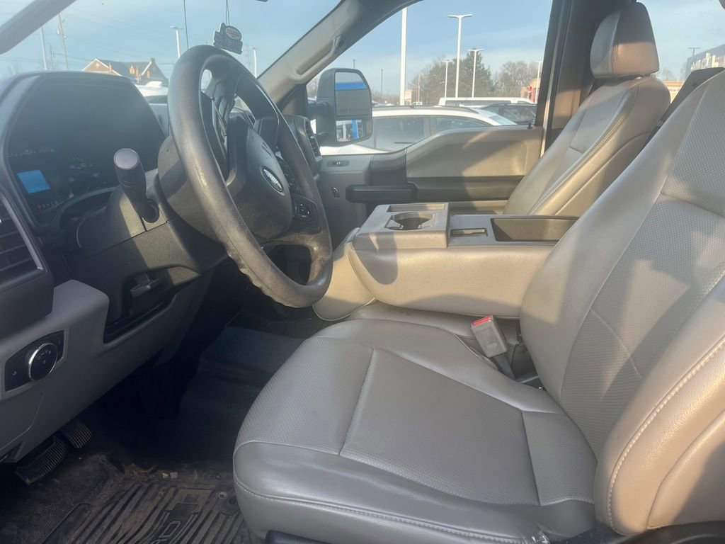 Used 2020 Ford F250 XL w/ Power Equipment Group image 10