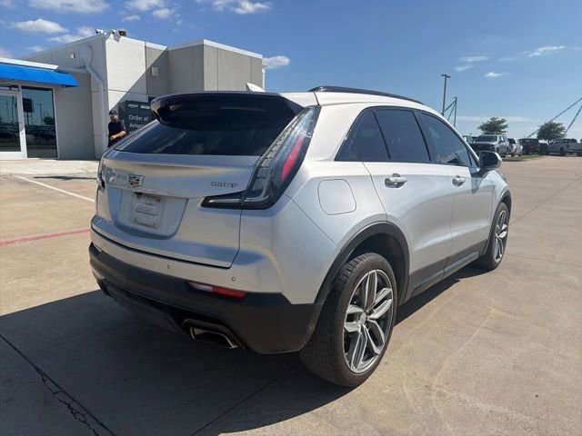 Used 2020 Cadillac XT4 Sport FWD image 4