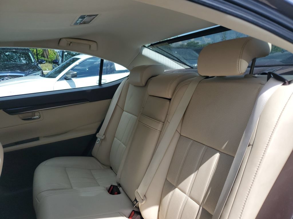 Used 2017 Lexus ES 350 FWD image 12