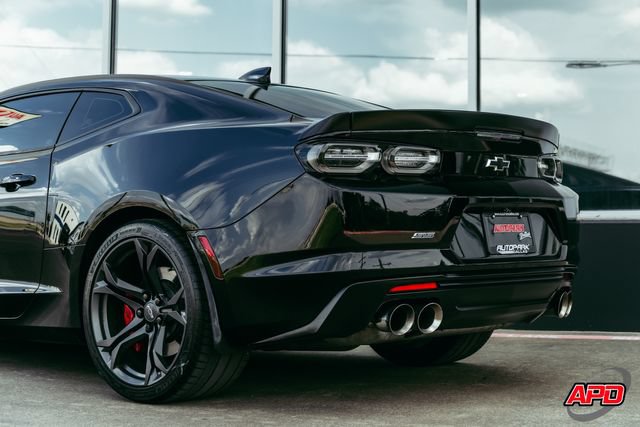 Used 2022 Chevrolet Camaro SS RWD image 57