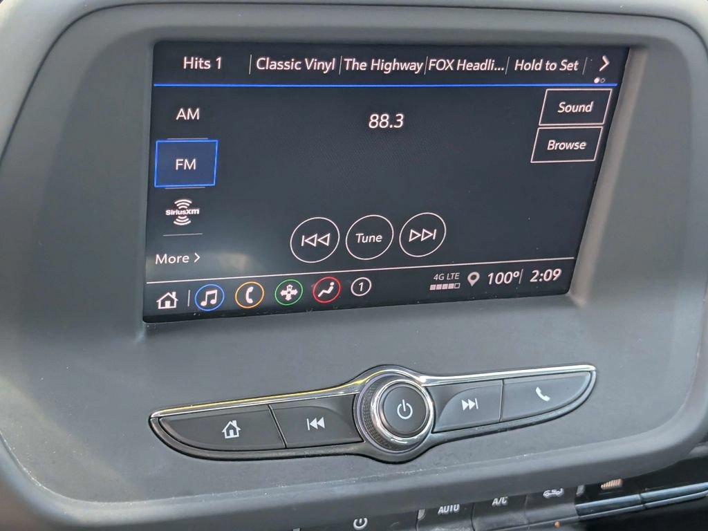 Used 2024 Chevrolet Camaro LT RWD image 21