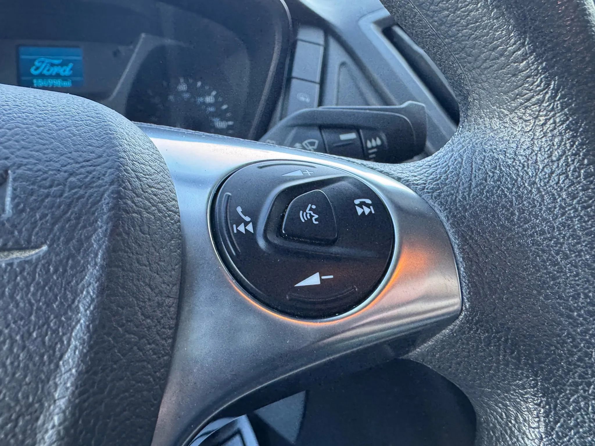 Used 2018 Ford Transit 250 130 Low Roof image 18