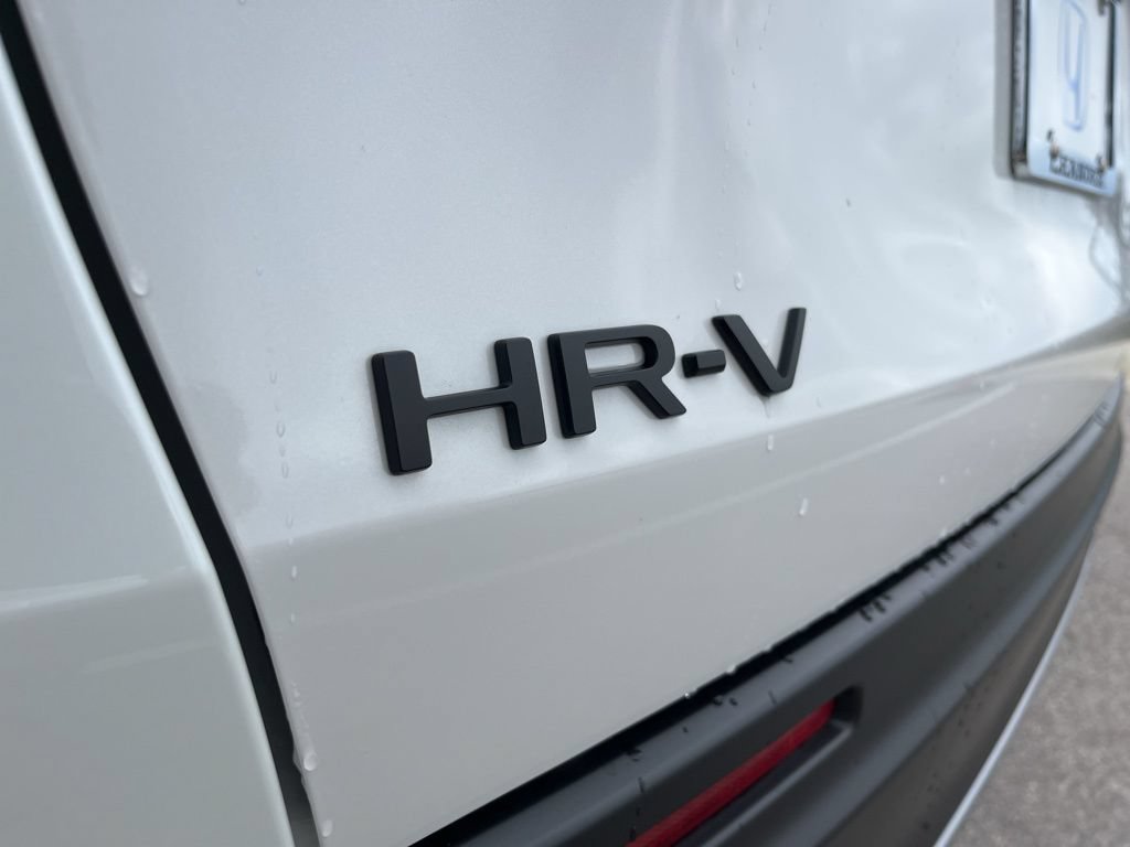 Certified 2026 Honda HR-V Sport image 8